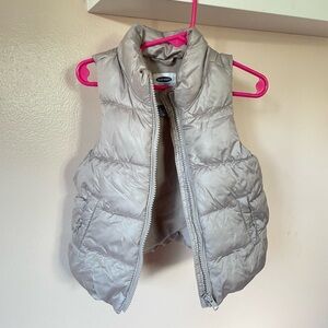 Old Navy Frost Free Light Gray Puffer Vest